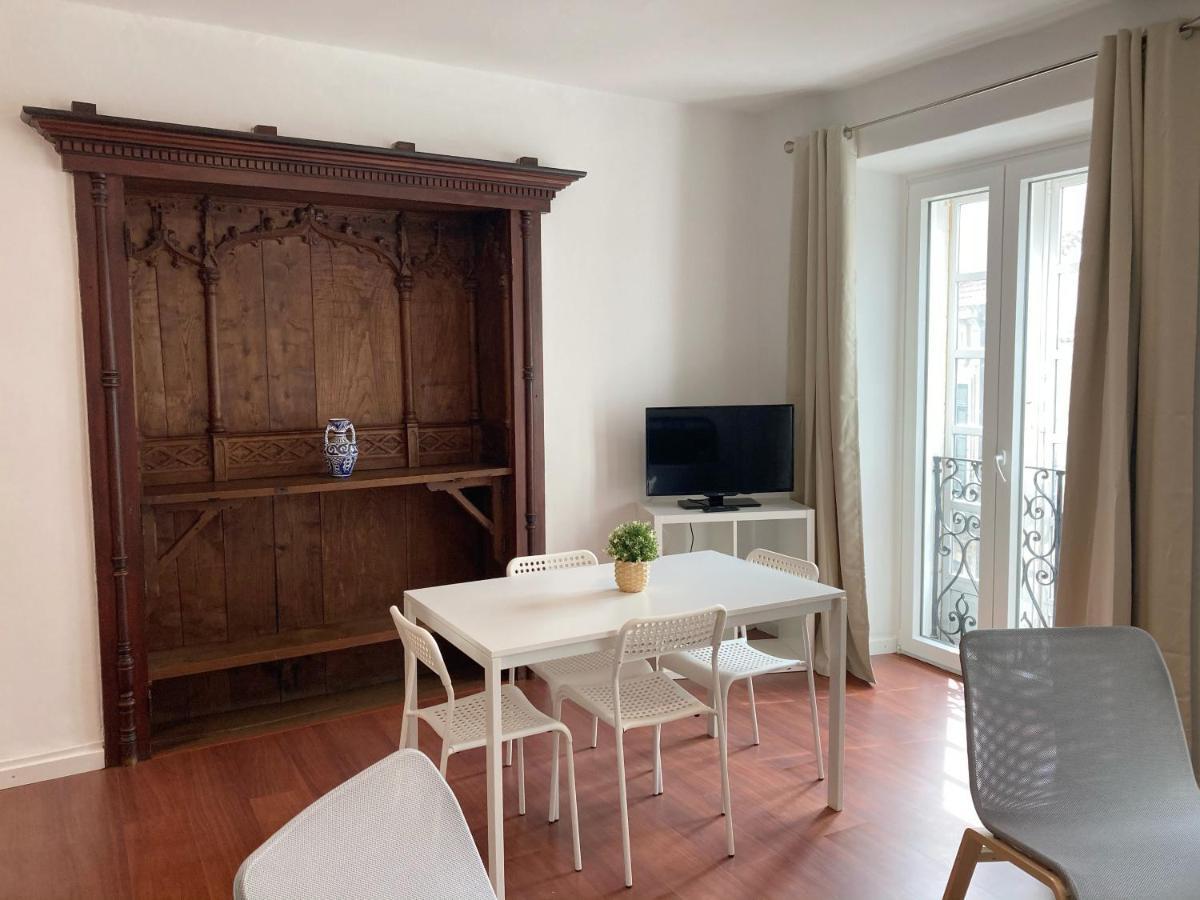 Apto. En Plaza De Cervantes Apartment Santiago de Compostela Luaran gambar